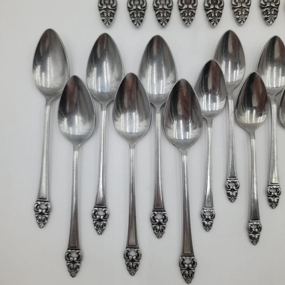 34pc Erica Erika Pattern Stainless Japan Flatware Set Knives Forks Spoons Ornate